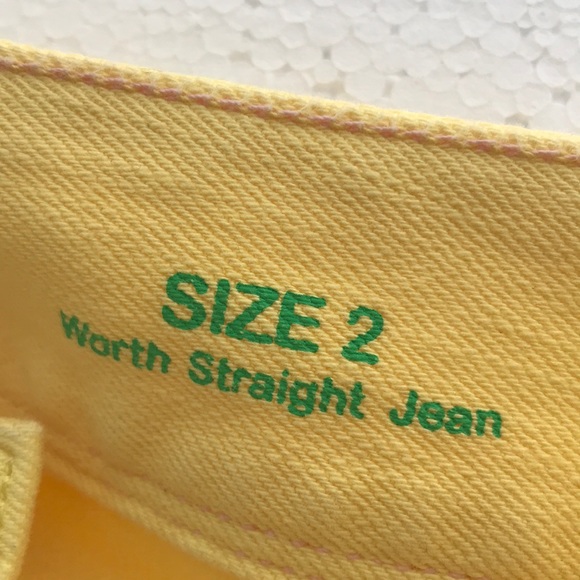 Lily Pulitzer Worth Straight Jeans - size 2 - Picture 2 of 4